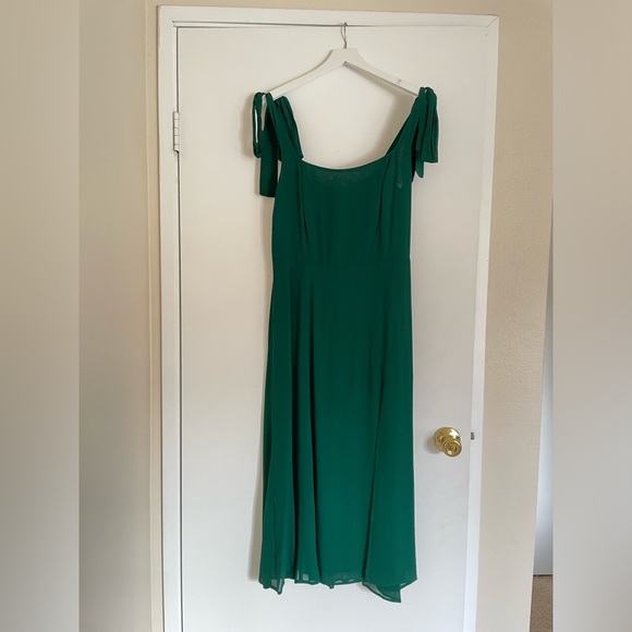 Reformation Twilight Dress in Emerald - Picture 4 of 7